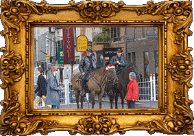 San Francisco mounted police! San Francisco mounted police!