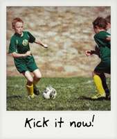 Kick it now! Kick it now!