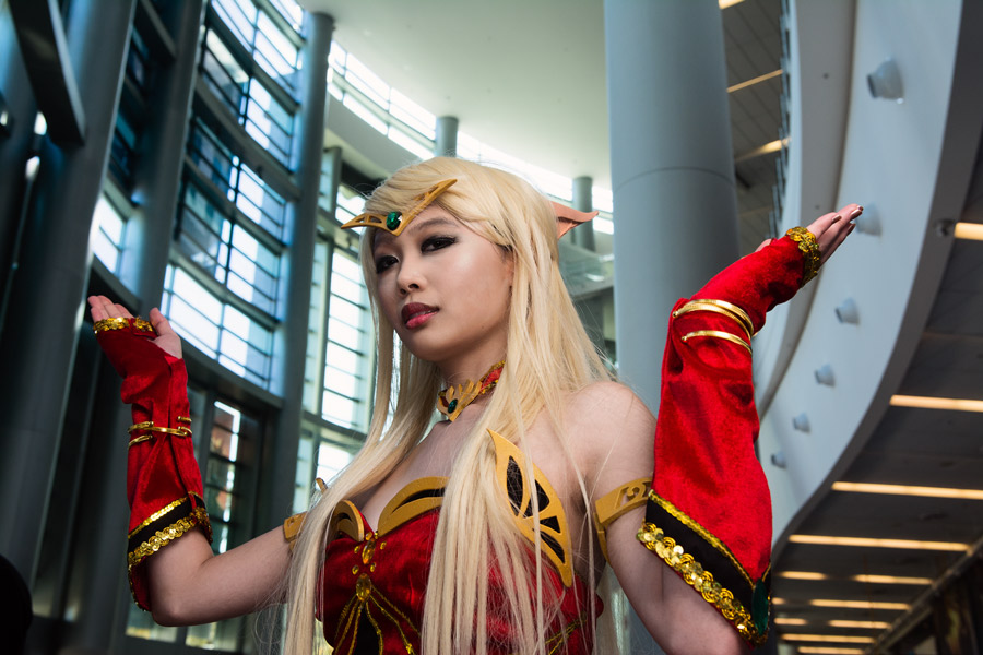 Blood Elf cosplay photo