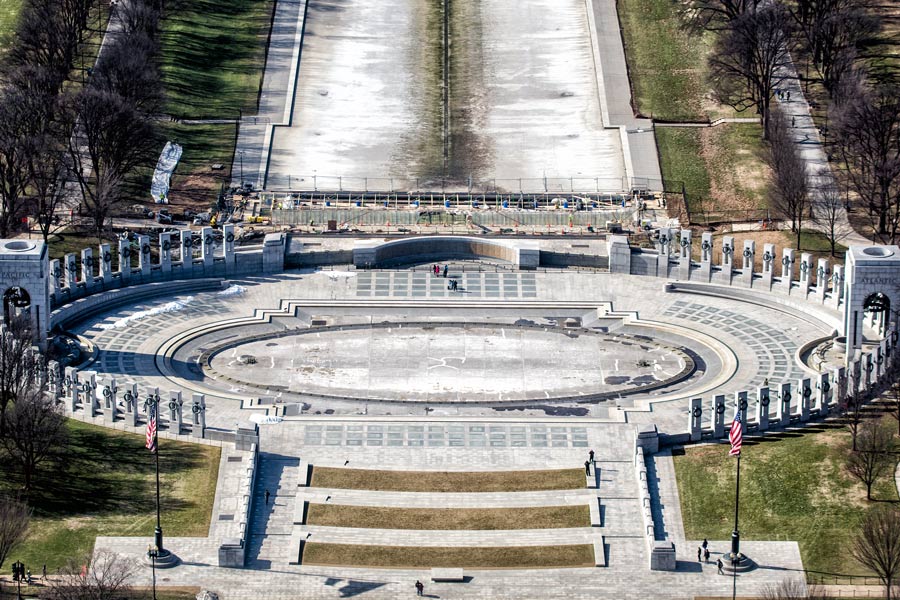 World War II memorial photo