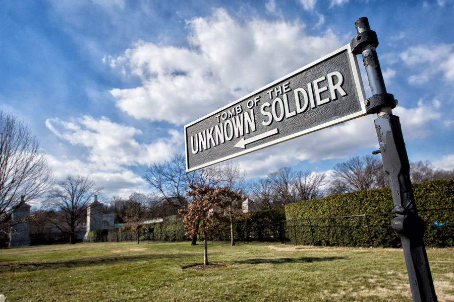 Unknown Soldier sign photo