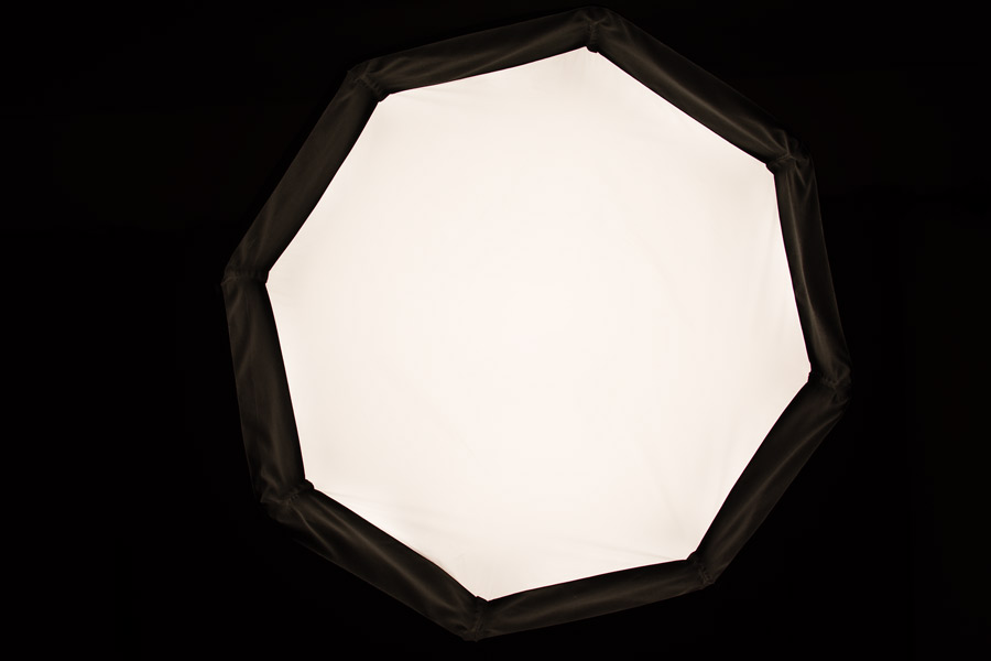 Elinchrom 27.5 inch octabox photo