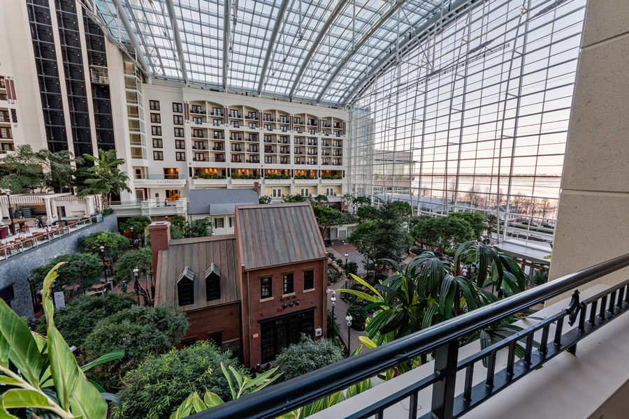 Gaylord National atrium photo