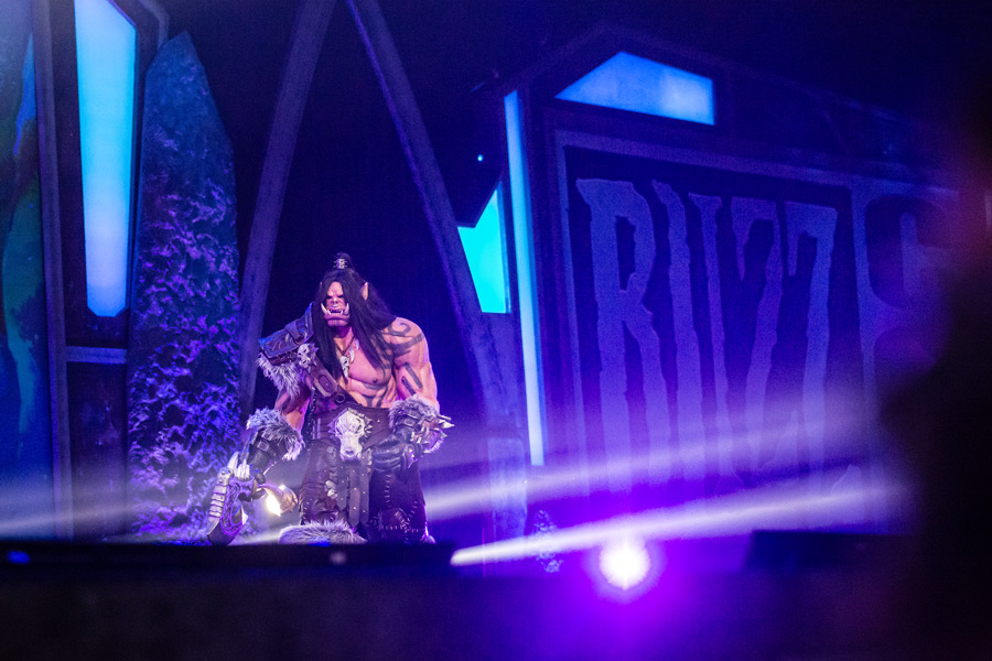 Grommash cosplay Blizzcon photo