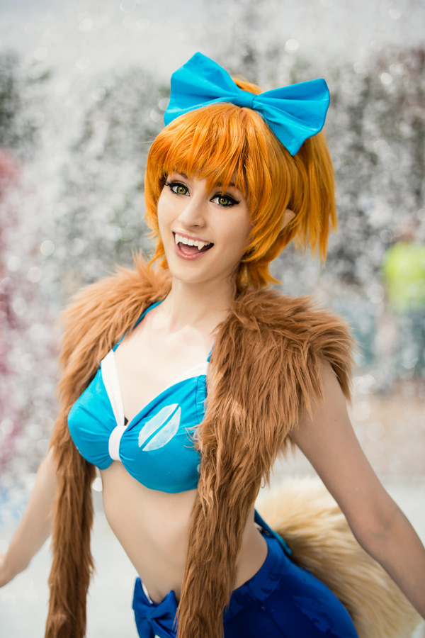 Swimsuit Shippo Colossalcon photo