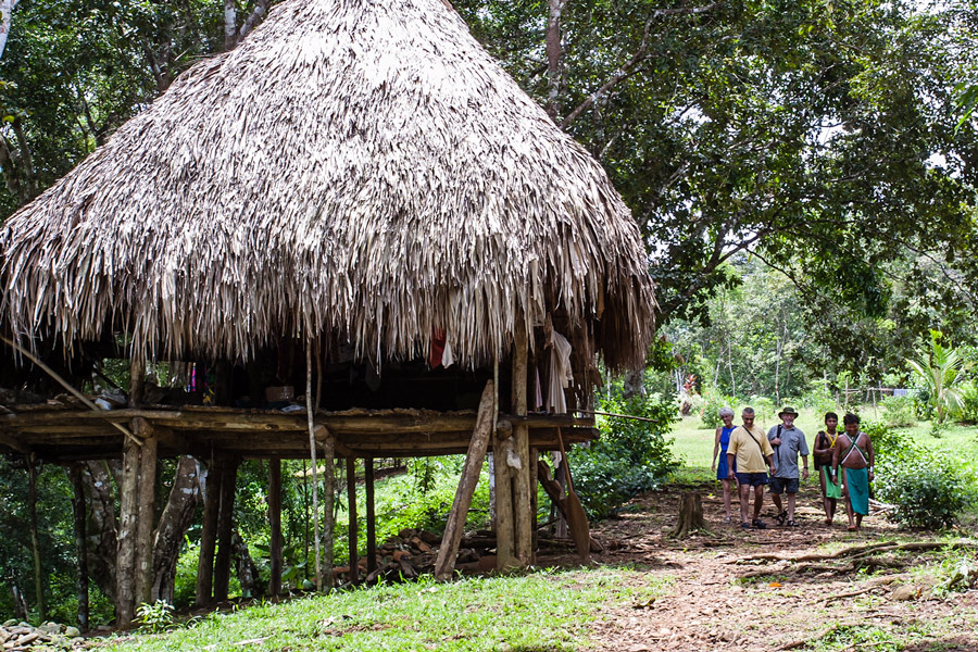 Embera hut photo