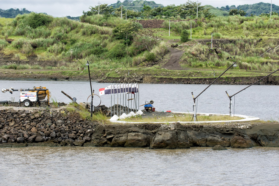 Express Lane Panama Canal photo