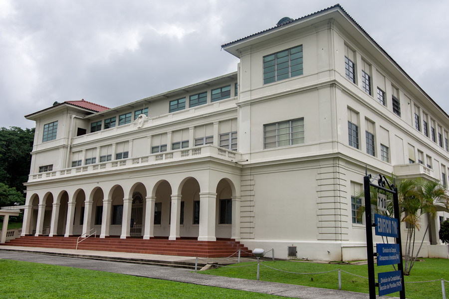 Panama Balboa Elementary School photo