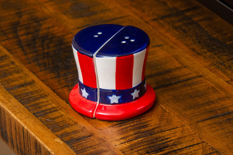 American salt and pepper shaker photo