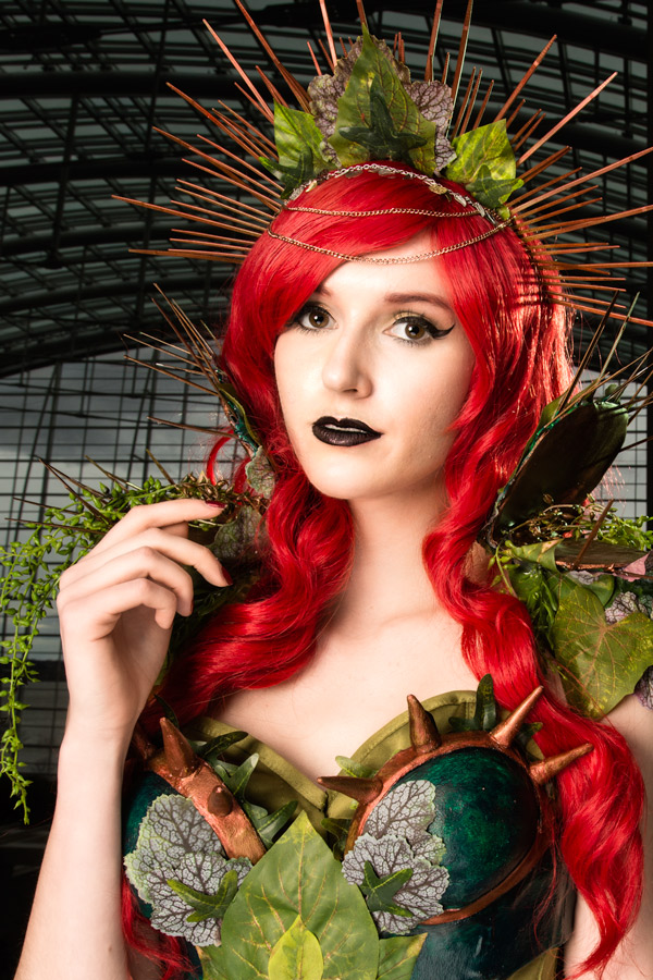 Spiky green cosplay photo