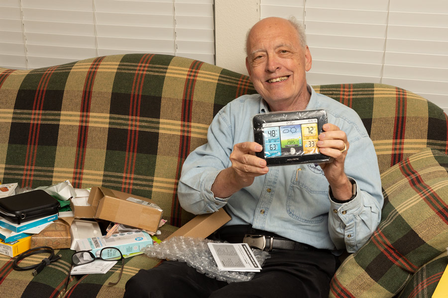 Dad opening gift photo