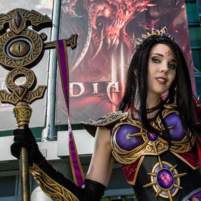 BlizzCon 2014 Kamui Diablo Wizard cosplay!
