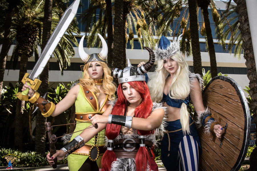 A picture of Lost Vikings cosplay at BlizzCon 2015 taken by Batty!