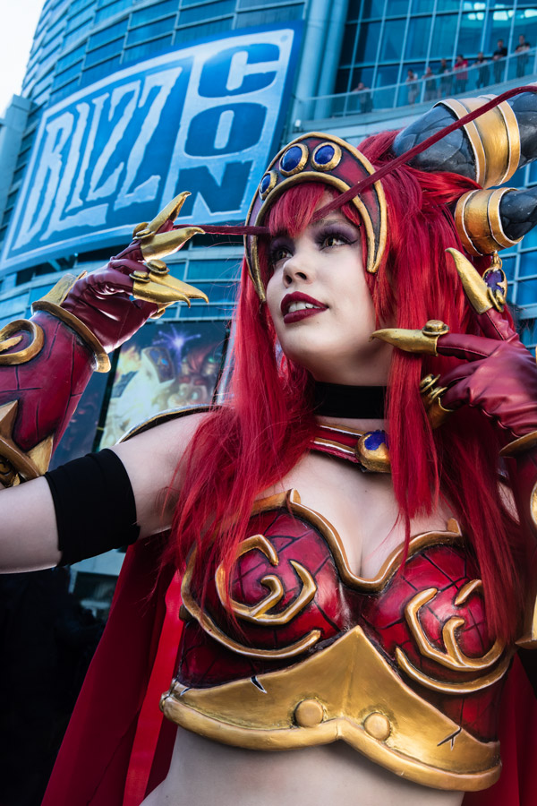 A picture of Alexstraza cosplay at BlizzCon 2016 taken by Batty!