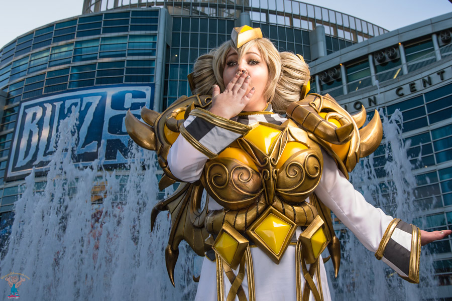Chromie cosplay at BlizzCon 2017!