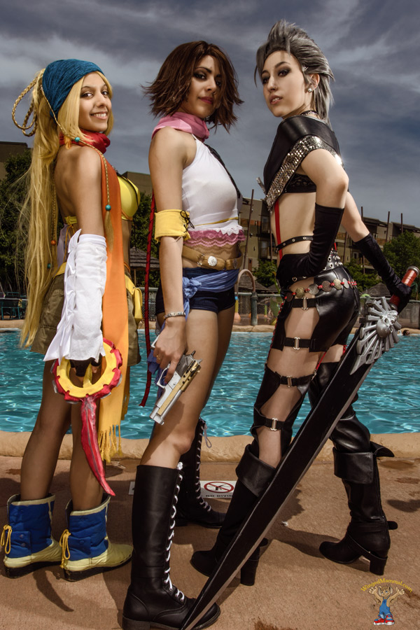 A picture of Final Fantasy X-2 cosplay at Colossalcon 2016 taken by Batty!