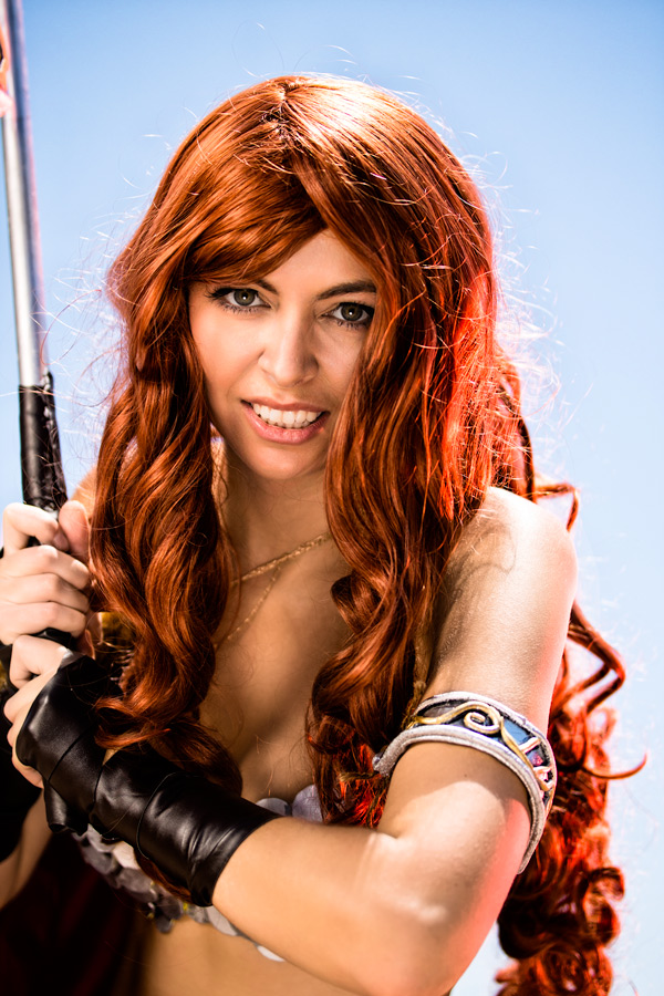 A picture of Red Sonja cosplay at Colossalcon 2017 taken by Batty!