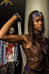 Michonne with drunk walker from Walking Dead cosplay photo