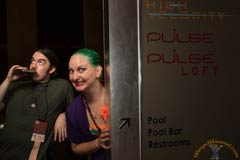 Joker peeking! Joker peeking!