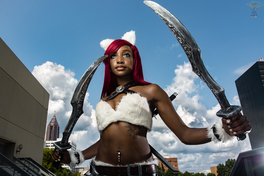 A picture of Katarina cosplay at Dragon Con 2015!
