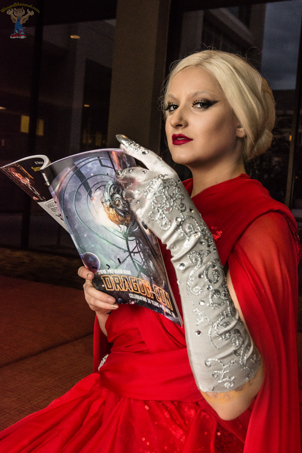 A picture of Emma Frost cosplay at Dragon Con 2016 taken by Batty!