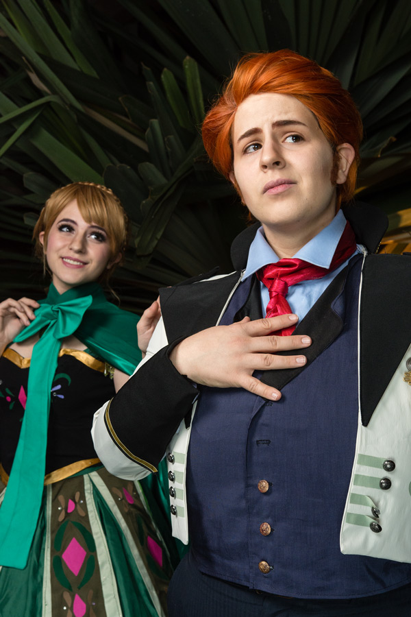 A picture of Frozen cosplay at Katsucon 2016 taken by Batty!