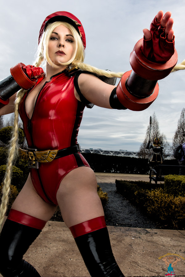 A picture of Cammy cosplay at Katsucon 2018 taken by Batty!