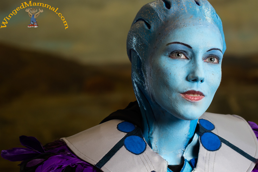 A picture of White Mage Liara, a Dragon Age/Mass Effect mashup cosplay, at PAX South 2015!
